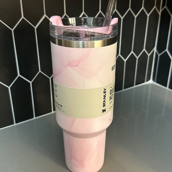 Stanley Quencher H2.0 FlowState 40 oz Stainless Steel Tumbler - Watercolor Tulle - Picture 3 of 6